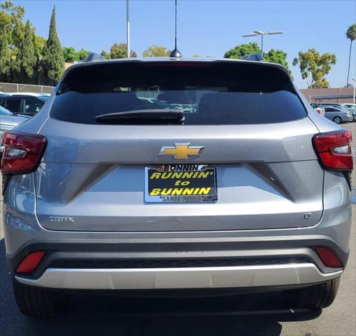 new 2025 Chevrolet Trax car, priced at $23,945