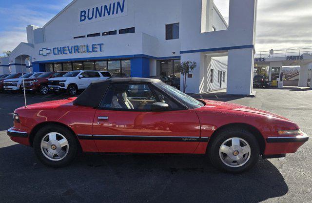 used 1990 Buick Reatta car