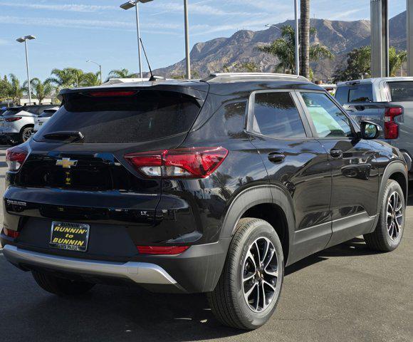 new 2025 Chevrolet TrailBlazer car, priced at $25,595