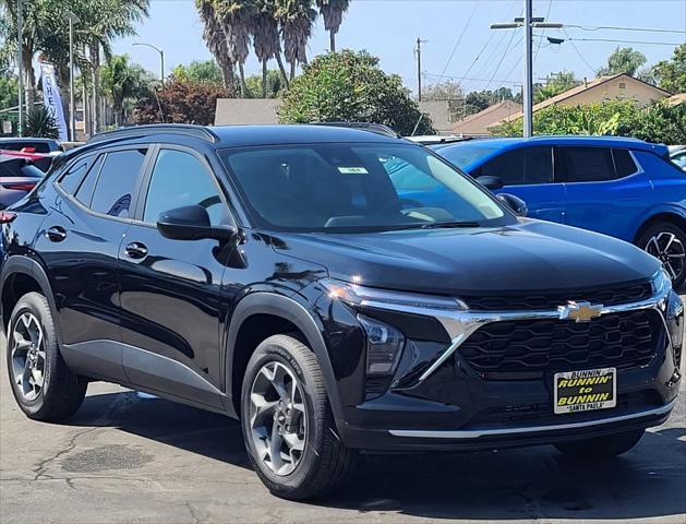 new 2025 Chevrolet Trax car, priced at $25,584