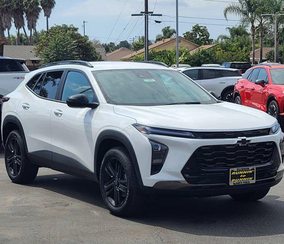 new 2025 Chevrolet Trax car, priced at $24,780