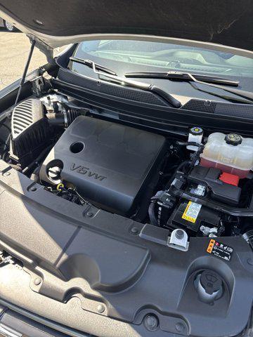used 2021 Chevrolet Traverse car, priced at $38,980