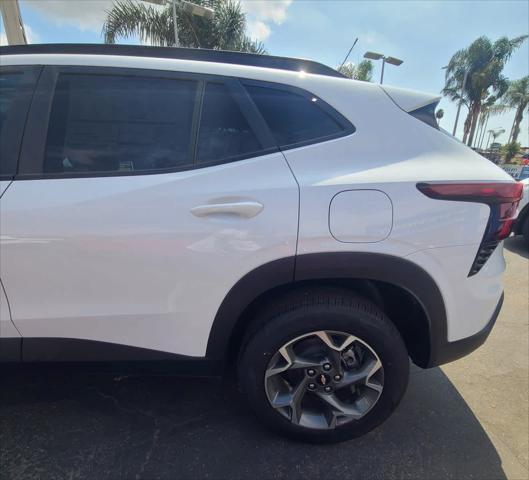 new 2025 Chevrolet Trax car, priced at $23,945