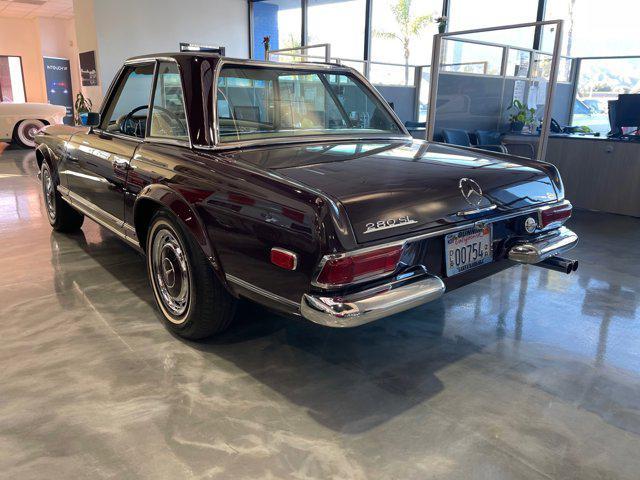 used 1968 Mercedes-Benz 280SL car, priced at $139,500