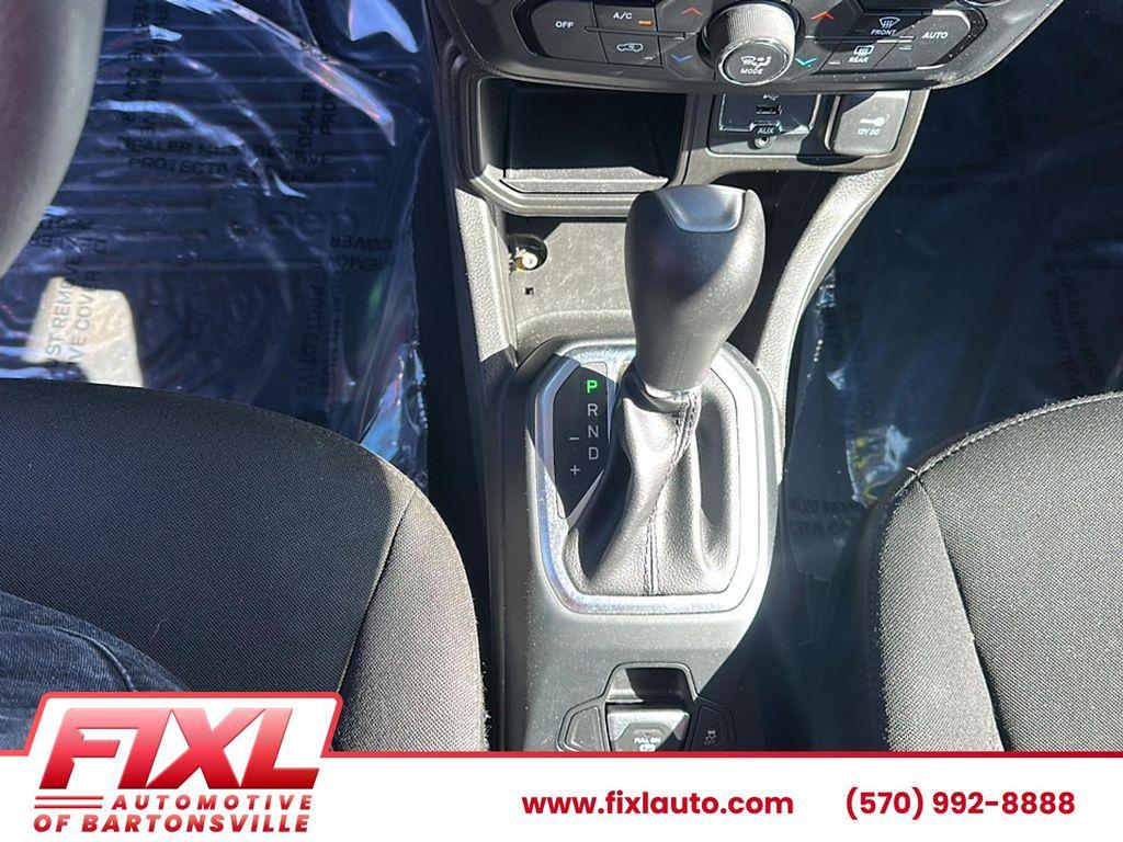 used 2021 Jeep Renegade car, priced at $16,454