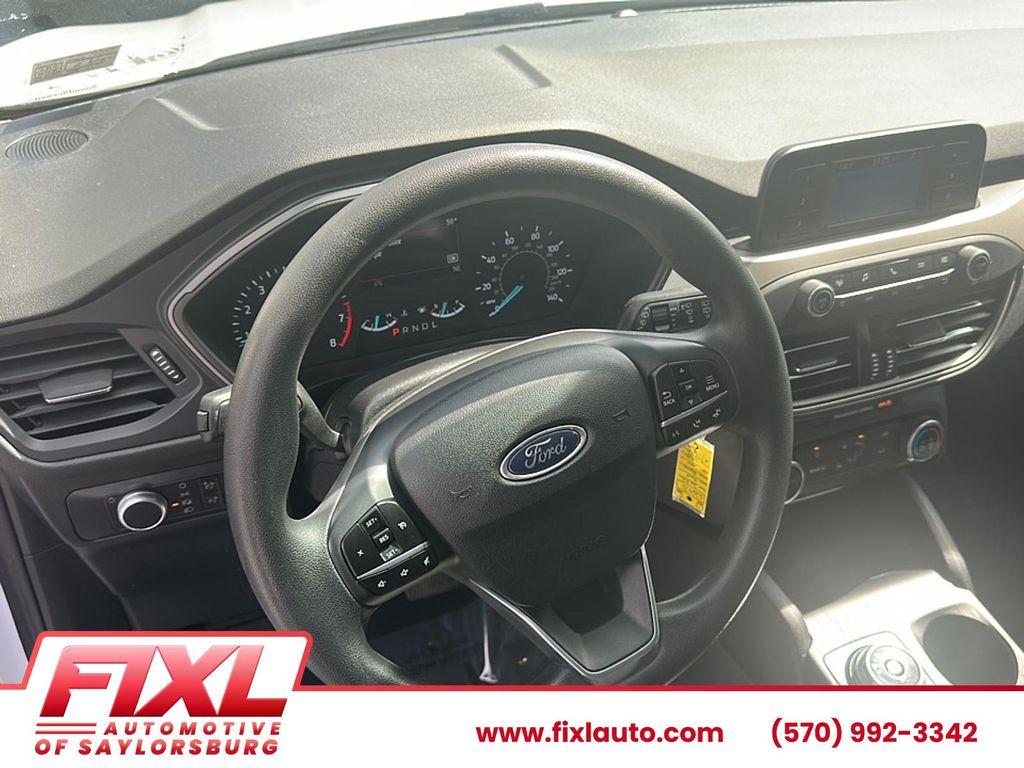 used 2022 Ford Escape car, priced at $15,468