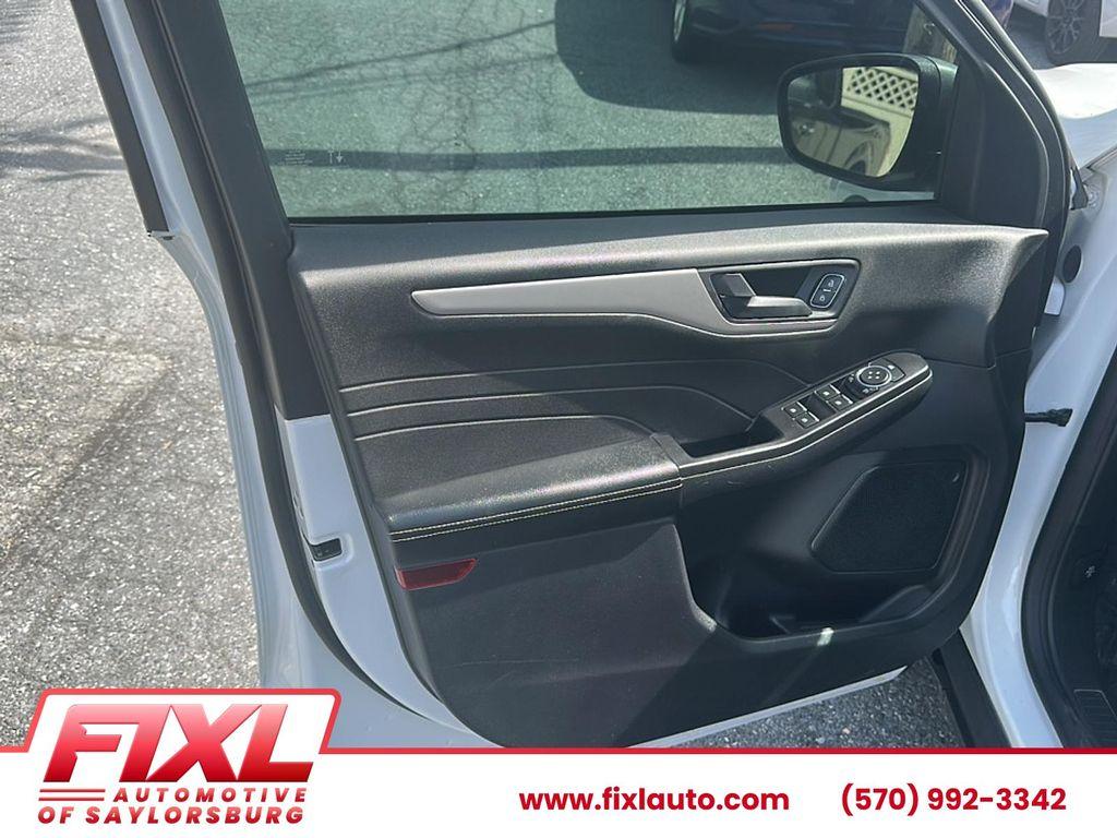 used 2022 Ford Escape car, priced at $15,468