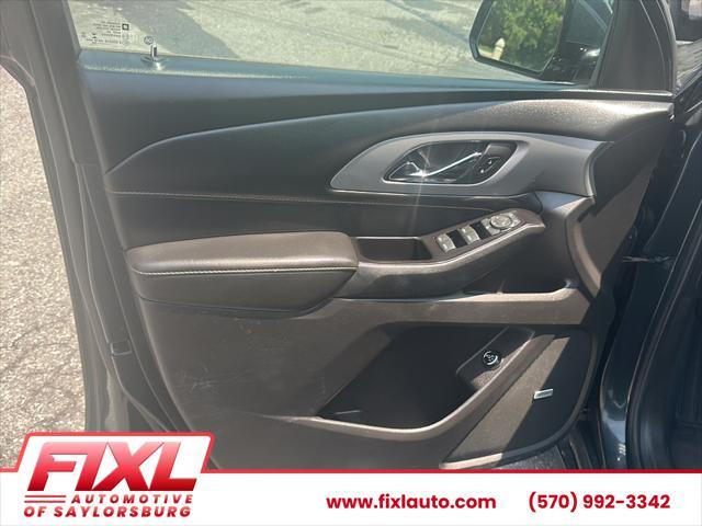 used 2020 Chevrolet Traverse car, priced at $23,603