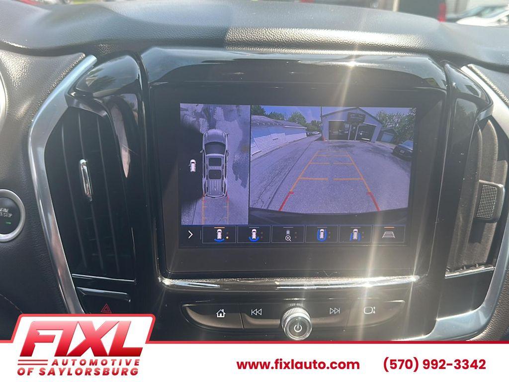 used 2020 Chevrolet Traverse car, priced at $23,134