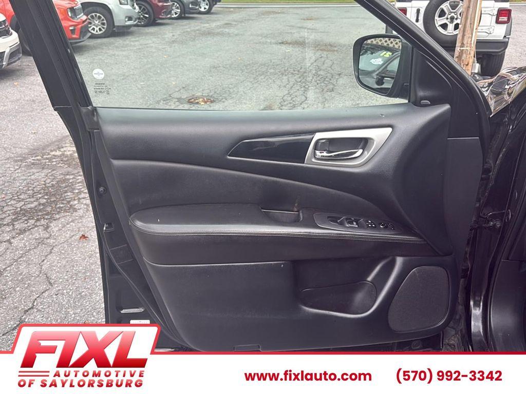 used 2020 Nissan Pathfinder car, priced at $16,895