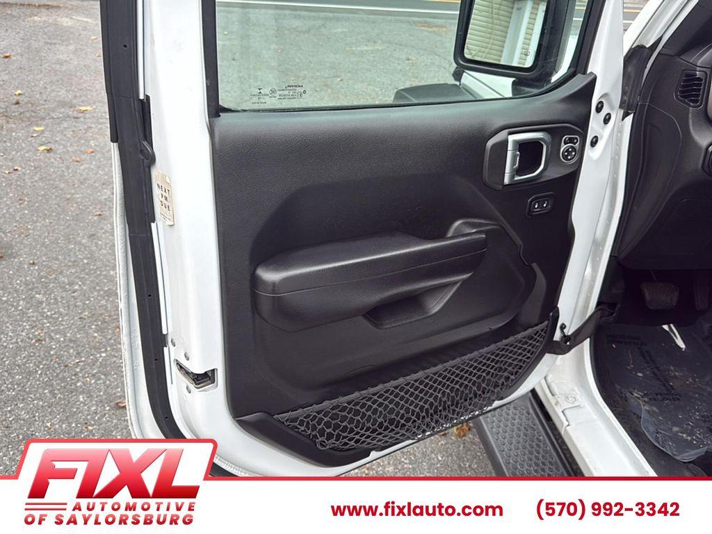 used 2019 Jeep Wrangler Unlimited car, priced at $18,957