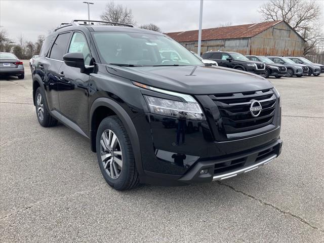 new 2024 Nissan Pathfinder car, priced at $45,213