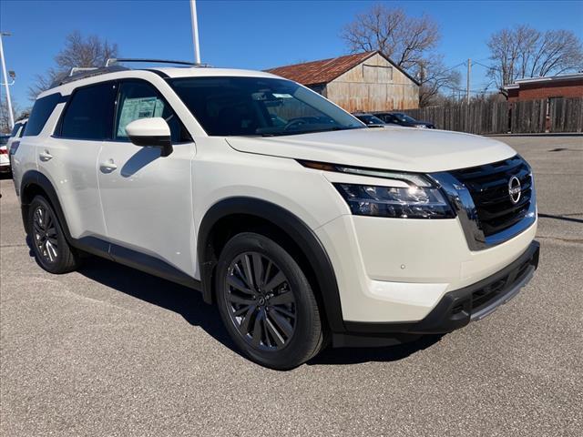 new 2024 Nissan Pathfinder car, priced at $48,012