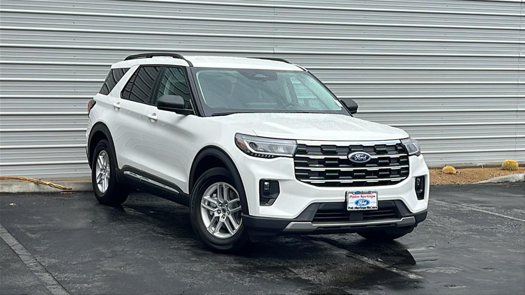 new 2025 Ford Explorer car, priced at $46,460