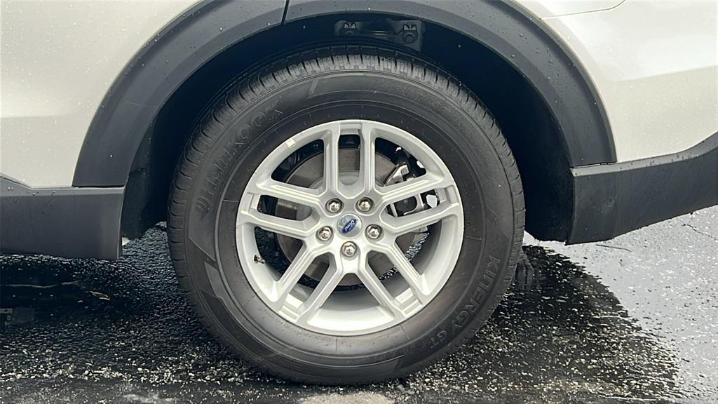 new 2025 Ford Explorer car, priced at $46,460