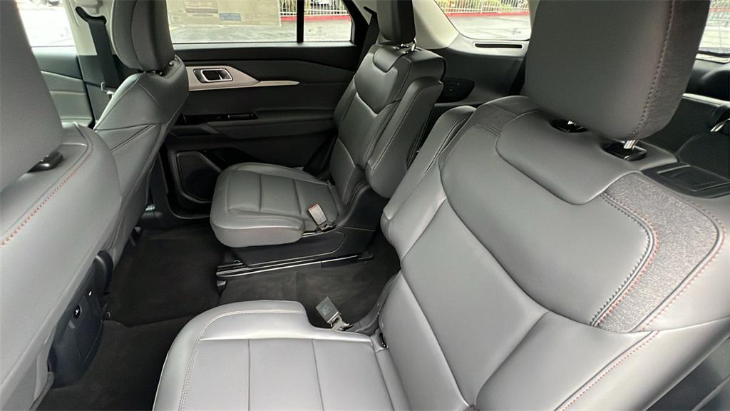 new 2025 Ford Explorer car, priced at $46,460