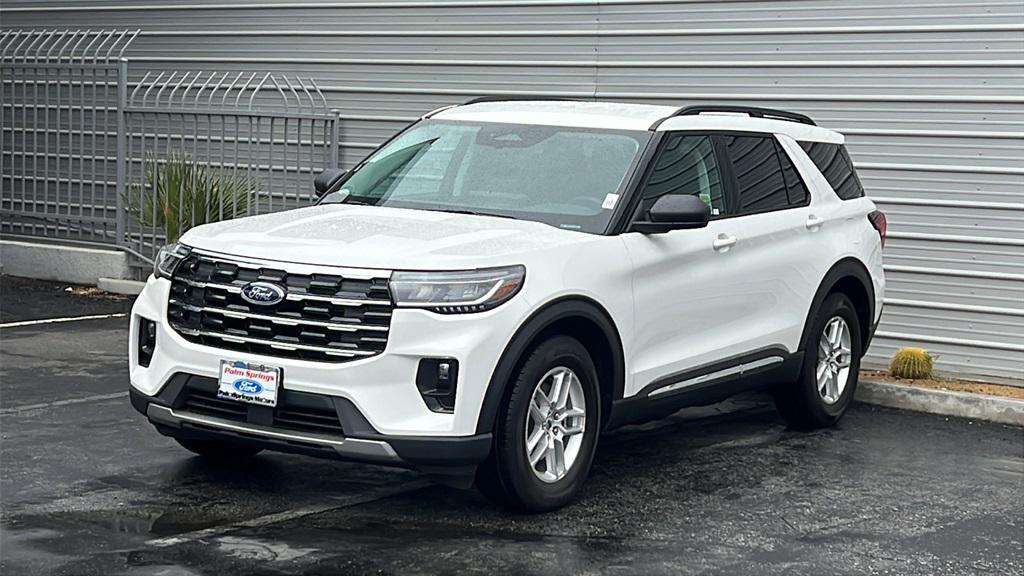 new 2025 Ford Explorer car, priced at $46,460