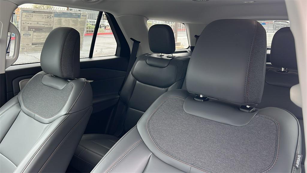 new 2025 Ford Explorer car, priced at $46,460