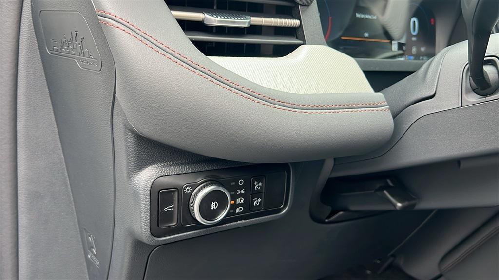 new 2025 Ford Explorer car, priced at $46,460