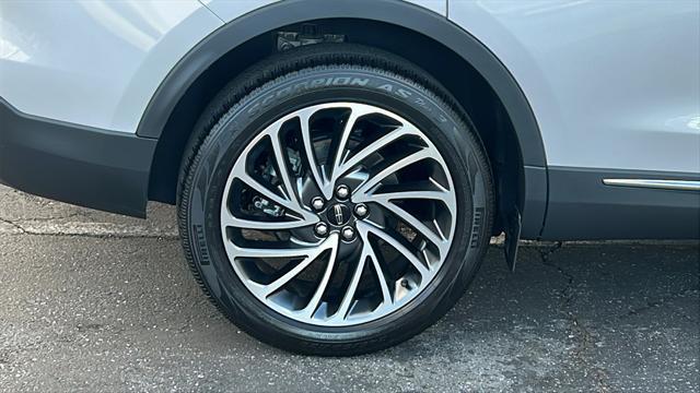 used 2019 Lincoln Nautilus car, priced at $25,924