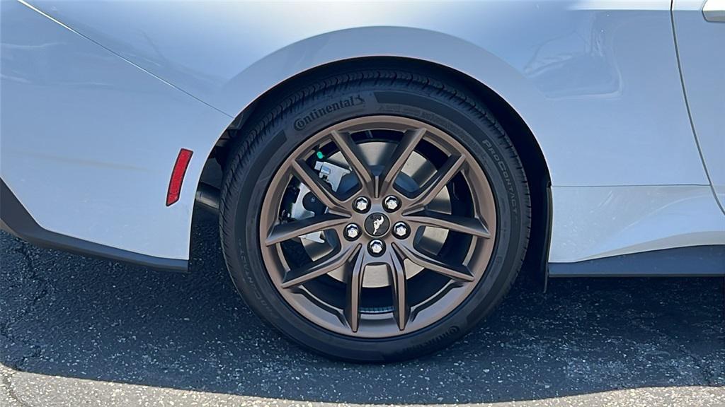 new 2025 Ford Mustang car, priced at $60,025