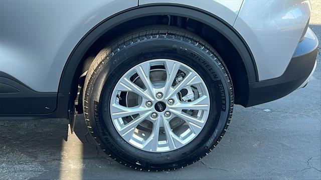 used 2024 Ford Escape car, priced at $28,788
