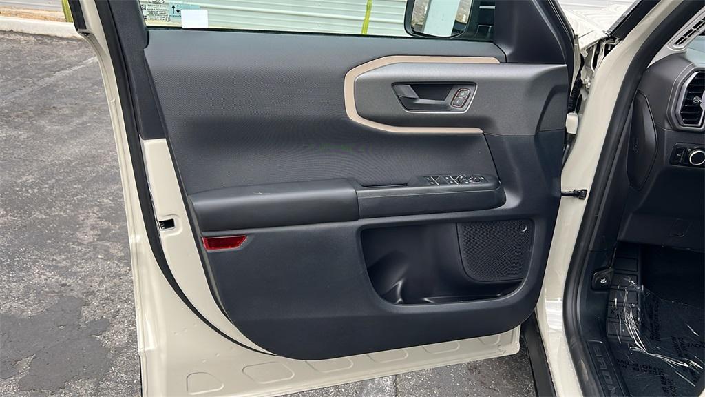 new 2025 Ford Bronco Sport car, priced at $31,385