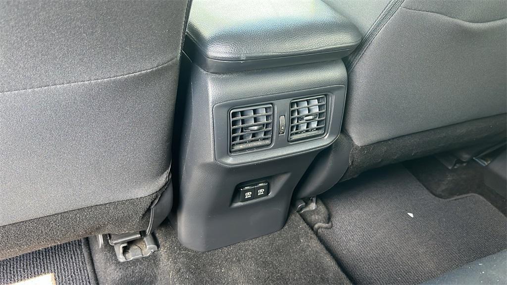 used 2019 Toyota RAV4 car, priced at $24,334