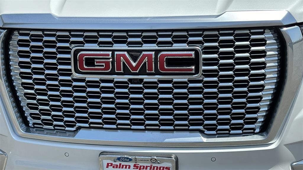 used 2022 GMC Yukon car, priced at $70,550