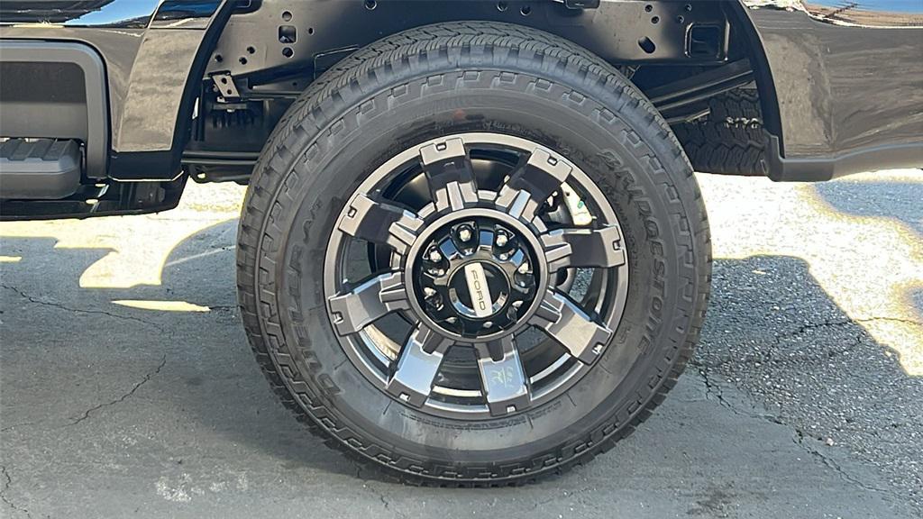 new 2025 Ford F-250 car, priced at $71,965
