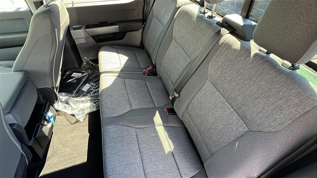 new 2025 Ford F-250 car, priced at $71,965