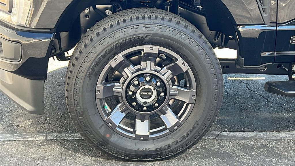 new 2025 Ford F-250 car, priced at $71,965