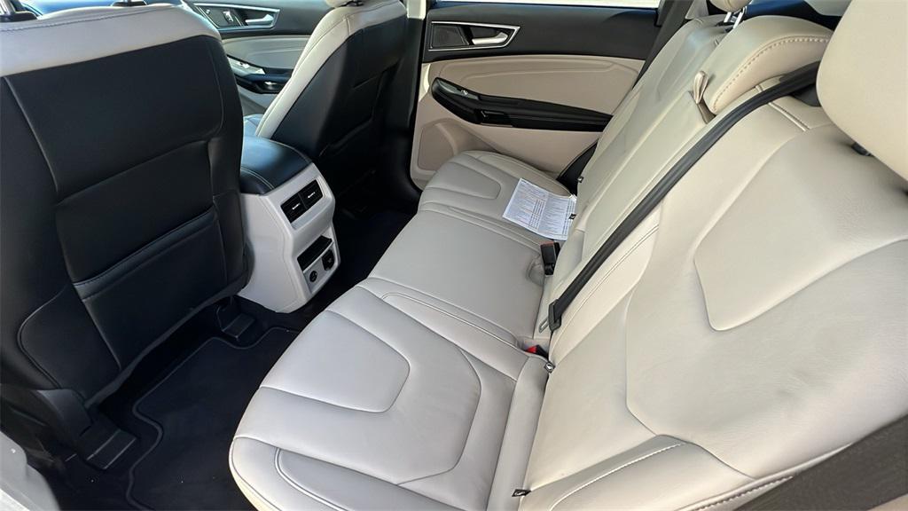used 2022 Ford Edge car, priced at $25,788