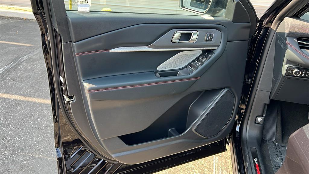 new 2025 Ford Explorer car, priced at $61,860
