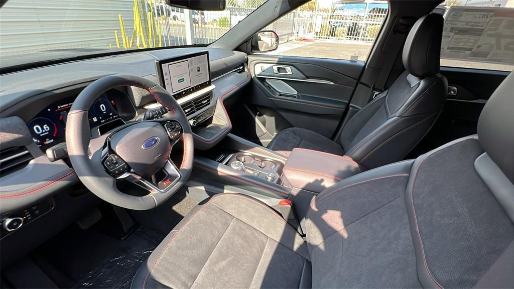 new 2025 Ford Explorer car, priced at $61,860