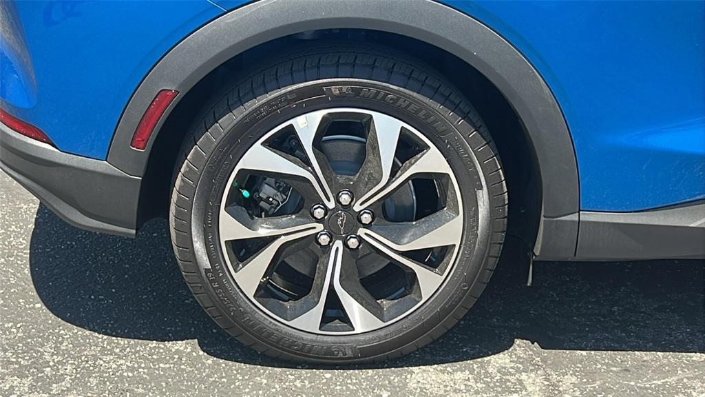 new 2025 Ford Mustang Mach-E car, priced at $41,280