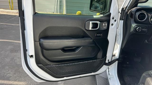 used 2020 Jeep Wrangler Unlimited car, priced at $37,788
