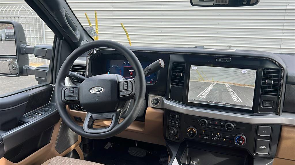 new 2025 Ford F-250 car, priced at $79,120