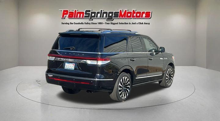 used 2022 Lincoln Navigator car, priced at $72,924