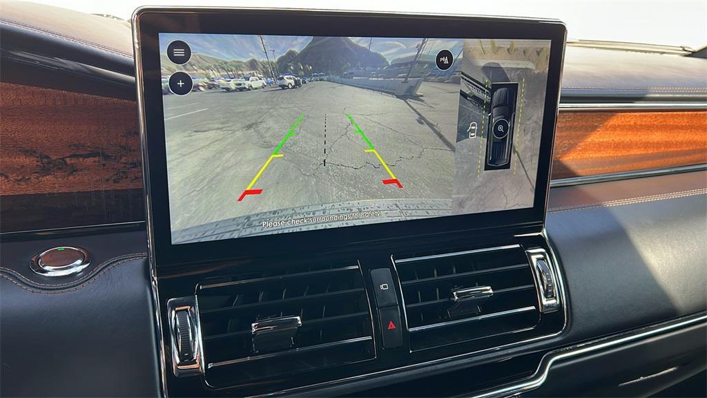 used 2022 Lincoln Navigator car, priced at $72,924