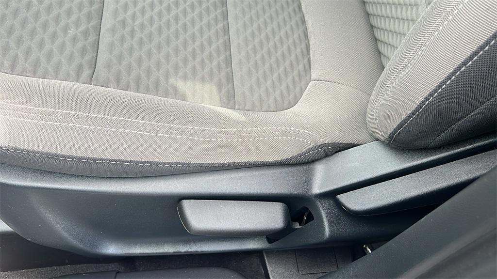used 2022 Ford Escape car, priced at $24,924