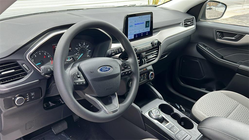 used 2022 Ford Escape car, priced at $24,924