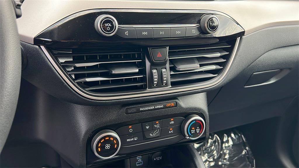 used 2022 Ford Escape car, priced at $24,924