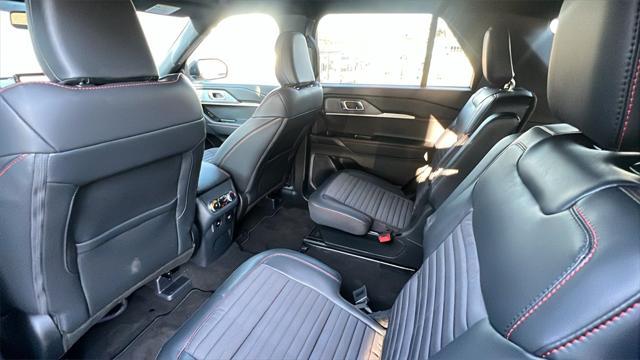 new 2025 Ford Explorer car, priced at $60,160