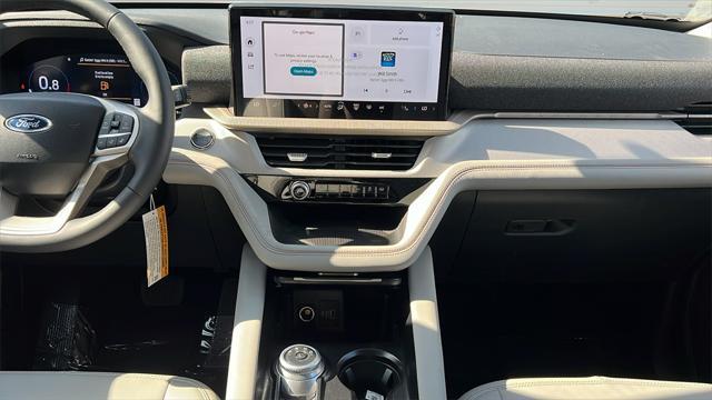 new 2025 Ford Explorer car, priced at $45,685