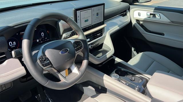 new 2025 Ford Explorer car, priced at $45,685