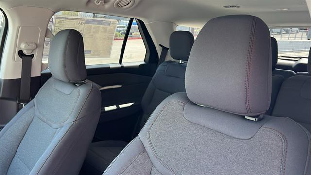 new 2025 Ford Explorer car, priced at $42,145