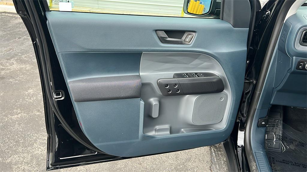 new 2025 Ford Maverick car, priced at $29,840