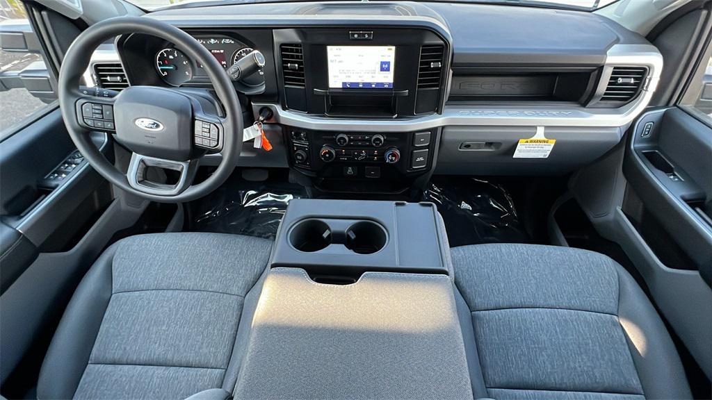 new 2025 Ford F-250 car, priced at $73,465