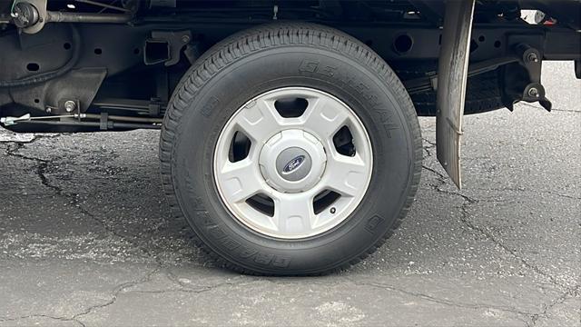 used 2004 Ford F-150 car, priced at $15,924
